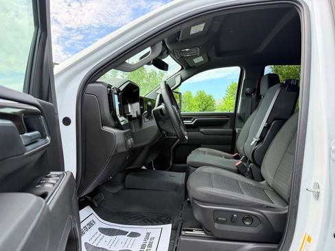 Used 2026 Chevrolet Silverado 2500 LT AWD/4WD image 25