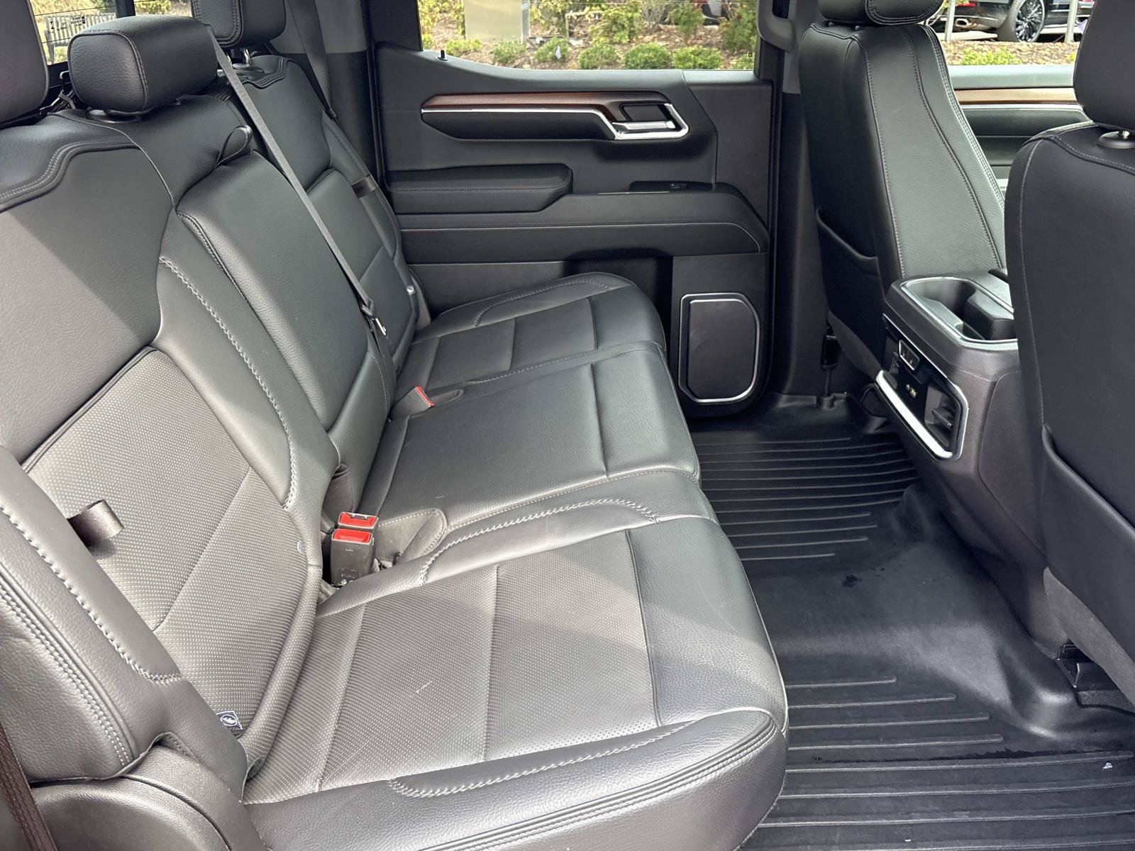 Used 2024 GMC Sierra 1500 Denali w/ Denali Reserve Package AWD/4WD image 34