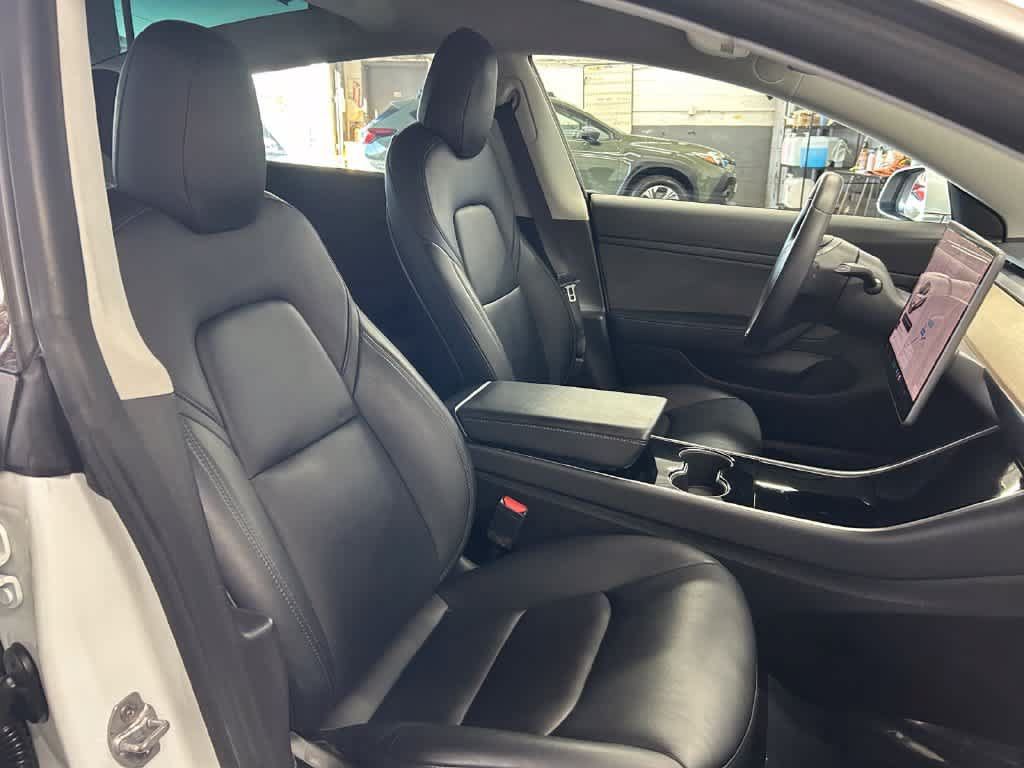 Used 2020 Tesla Model 3 RWD image 15