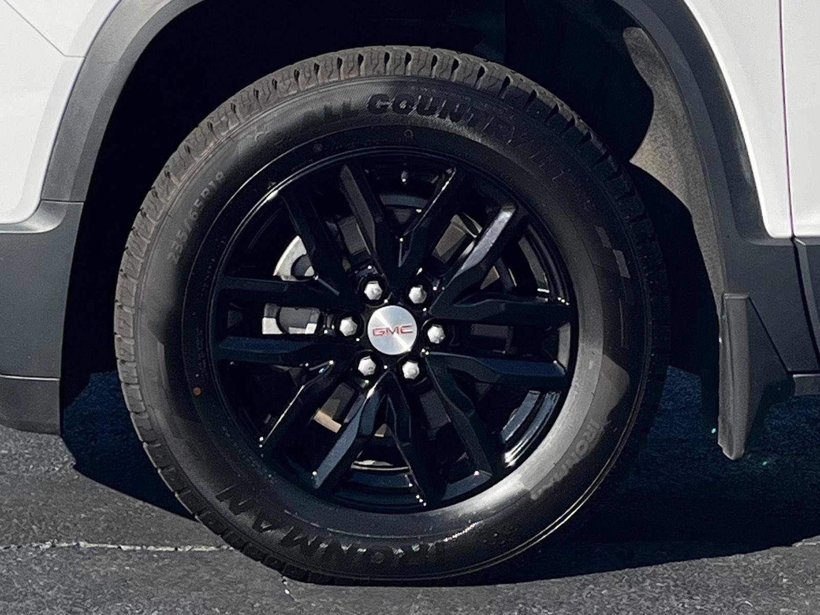 Used 2019 GMC Acadia SLT w/ LPO, Floor Liner Package FWD image 28