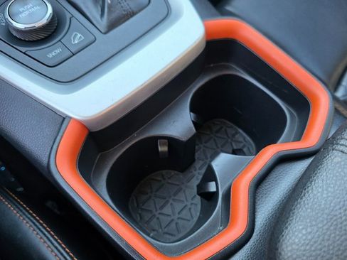 Used 2019 Toyota RAV4 Adventure image 32