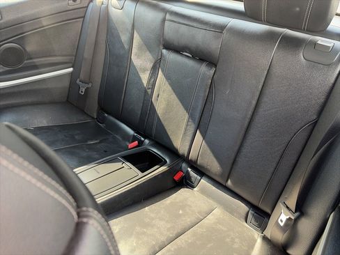 Used 2018 BMW 430i Convertible image 11