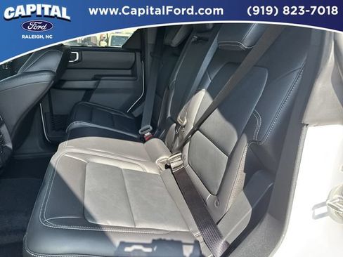 New 2026 Ford Bronco Outer Banks AWD/4WD image 18