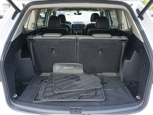 Used 2021 Volkswagen Atlas SE w/ Panoramic Sunroof Package FWD image 30