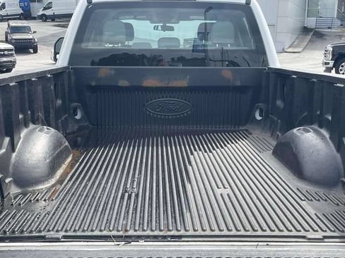 Used 2017 Ford F250 XL w/ Power Equipment Group RWD image 12