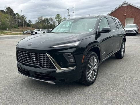 New 2026 Buick Enclave Avenir w/ Super Cruise Package FWD image 2