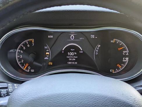 Used 2019 Jeep Grand Cherokee Limited AWD/4WD image 11