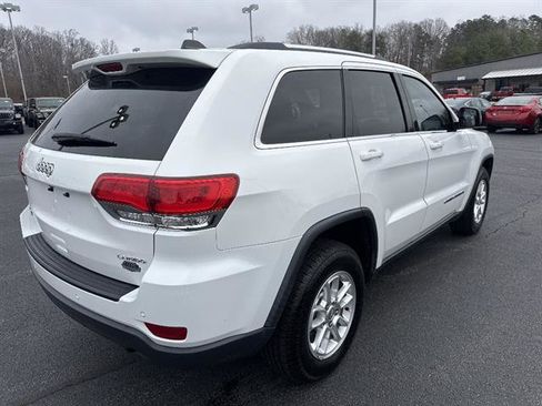 Used 2019 Jeep Grand Cherokee Laredo image 6
