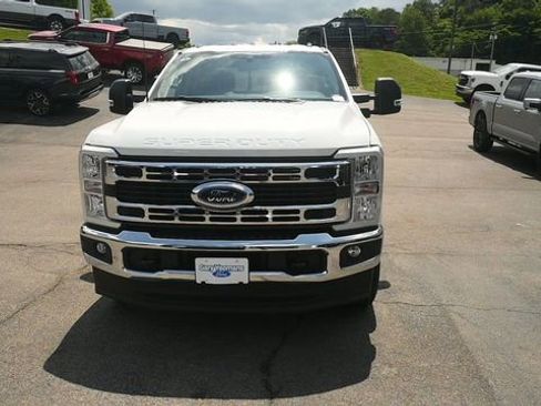 New 2026 Ford F350 XL w/ XL Chrome Package AWD/4WD image 2