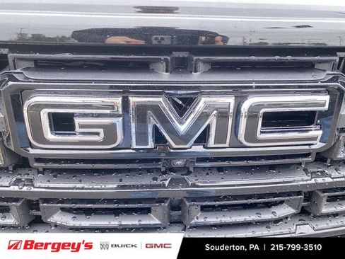 New 2026 GMC Acadia Elevation w/ Black Edition FWD image 34