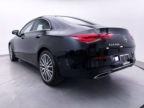 Used 2023 Mercedes-Benz CLA 250 w/ Premium Package image 14