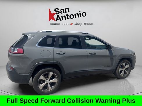 Used 2019 Jeep Cherokee Limited w/ Technology Group FWD image 17