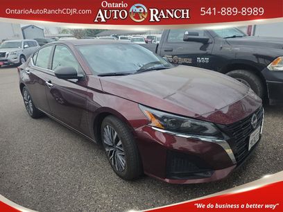 Used 2024 Nissan Altima 2.5 SV