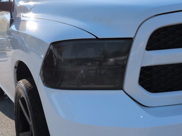 Used 2017 RAM 1500 Express RWD image 9