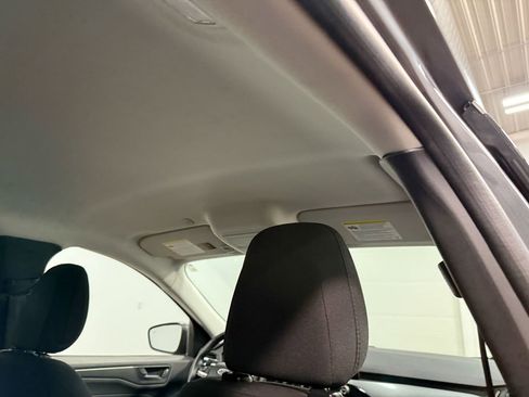 Used 2024 Ford Escape Active image 17