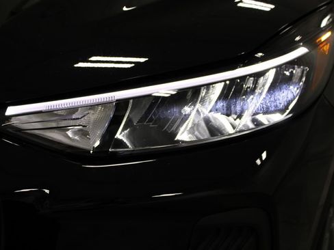 New 2026 Ford Escape ST-Line w/ Cold Weather Package FWD image 12