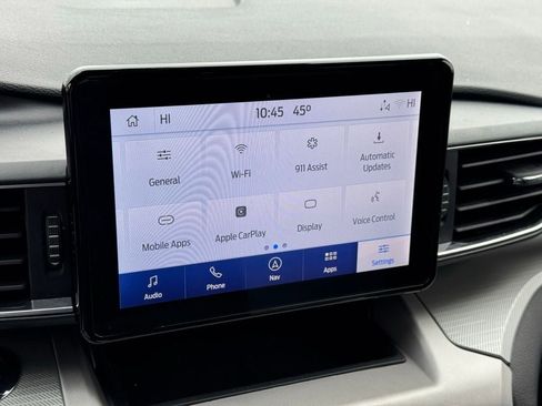 Certified 2022 Ford Explorer XLT w/ Equipment Group 202A image 28