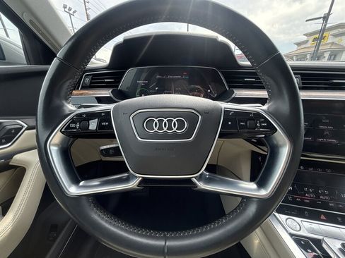 Used 2019 Audi e-tron Premium Plus AWD/4WD image 21