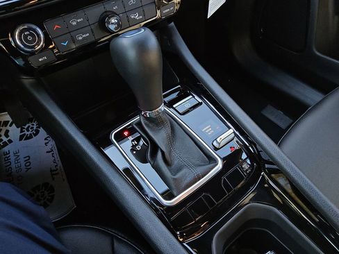 New 2026 Jeep Compass Latitude image 22