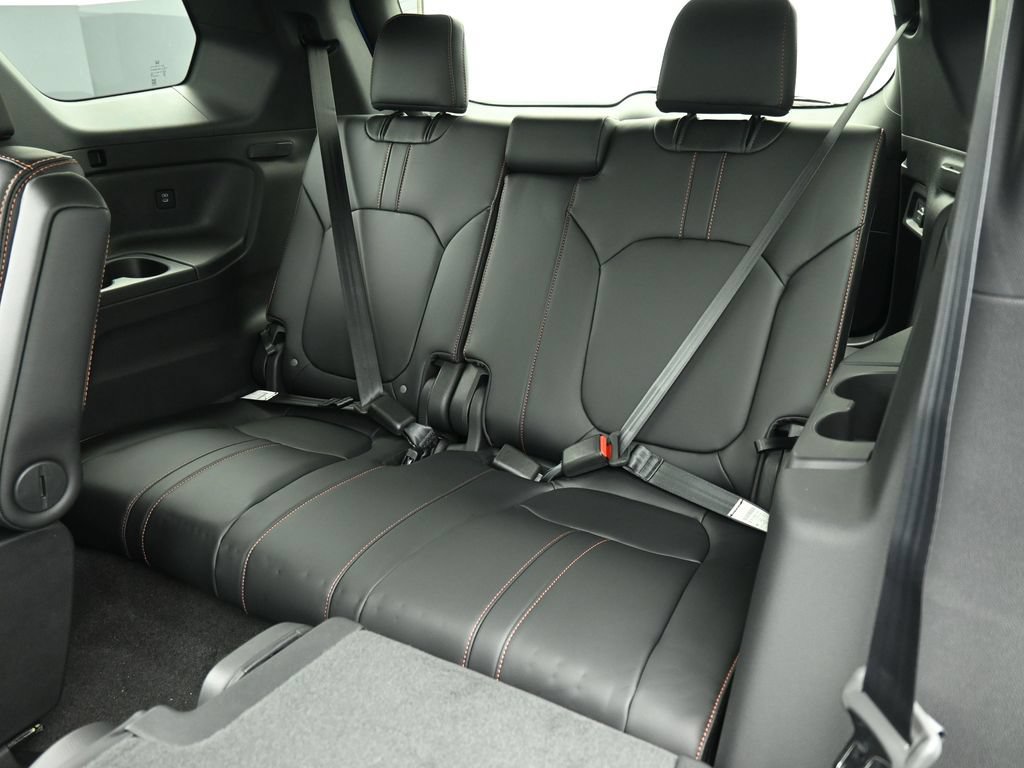 New 2025 Honda Pilot TrailSport image 23