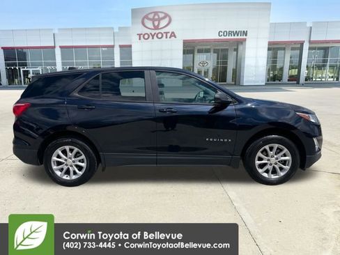 Used 2021 Chevrolet Equinox LS AWD/4WD image 6