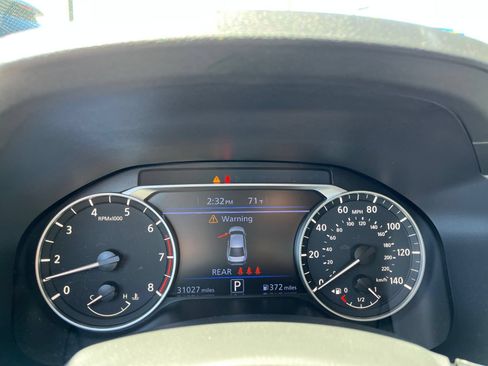 Used 2025 Nissan Altima 2.5 SV FWD image 36