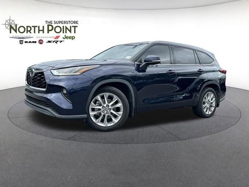 Used 2020 Toyota Highlander Limited AWD/4WD image 1
