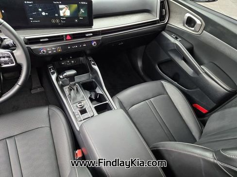 Certified 2025 Kia Sorento X-Line EX image 17