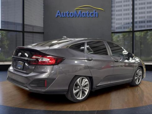 Used 2018 Honda Clarity Touring image 10