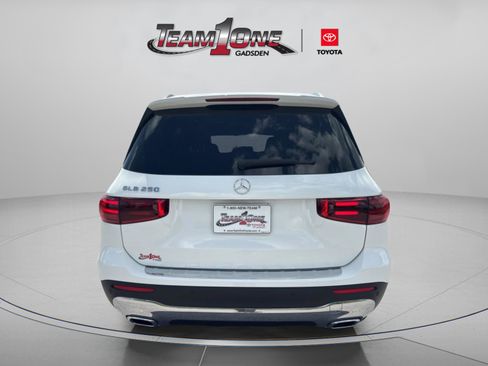 Used 2025 Mercedes-Benz GLB 250 image 5