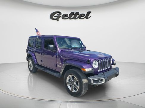 Used 2023 Jeep Wrangler Unlimited Sahara w/ Safety Group AWD/4WD image 3