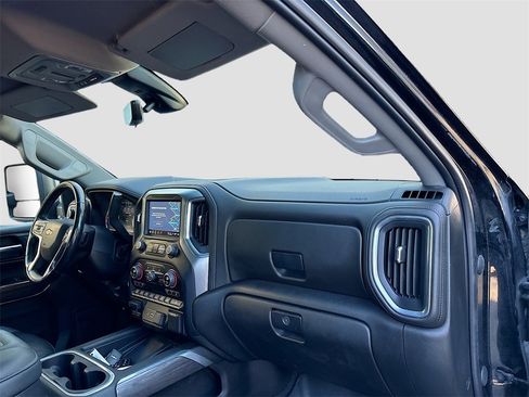 Used 2022 Chevrolet Silverado 2500 LTZ w/ LTZ Premium Package image 29