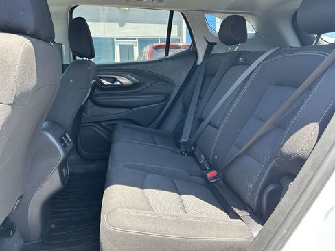 Used 2023 GMC Terrain SLE FWD image 14