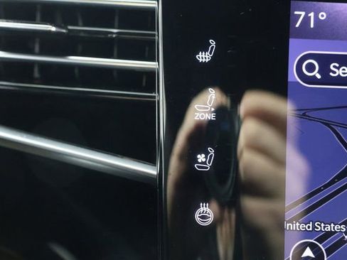 Used 2023 Jeep Grand Wagoneer Series II w/ Premium Group II image 16