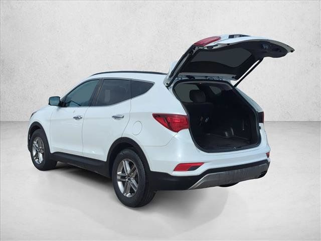 Used 2017 Hyundai Santa Fe Sport w/ 2.4L Tech Package 04 FWD image 9