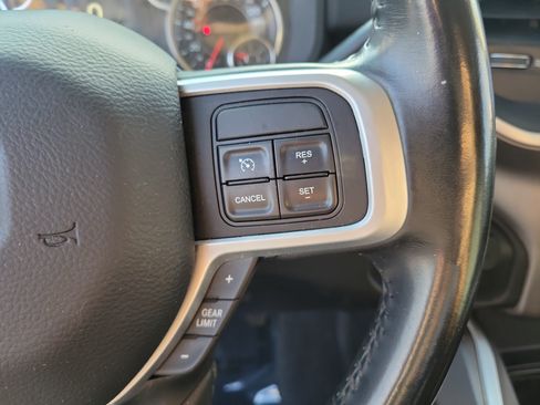 Used 2020 RAM 3500 Big Horn w/ Level 1 Equipment Group AWD/4WD image 20
