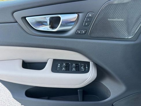 New 2026 Volvo XC60 B5 Plus w/ Climate Package image 16