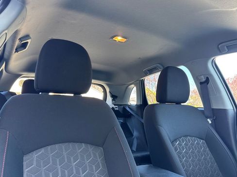 Used 2025 Mitsubishi Outlander Sport LE image 17