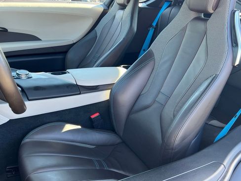 Used 2014 BMW i8 image 17