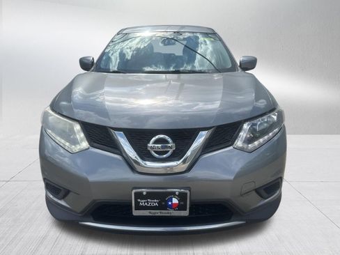 Used 2016 Nissan Rogue S image 3