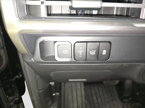 Used 2025 Hyundai Santa Fe SEL image 27