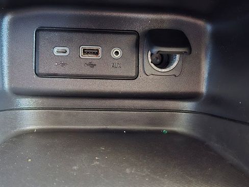 Used 2019 Chevrolet Equinox LT image 31