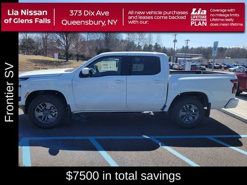 New 2025 Nissan Frontier SV w/ SV Convenience Package image 8