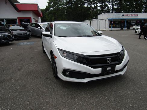 Used 2019 Honda Civic Sport image 10