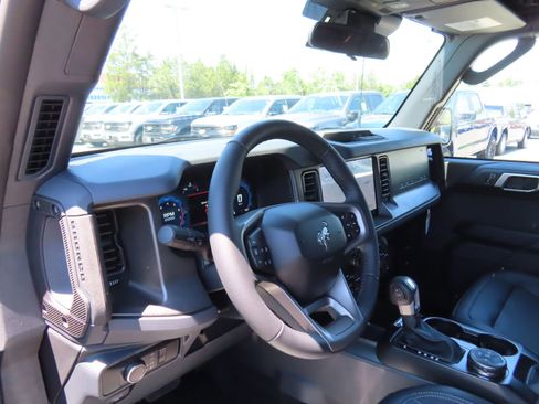 New 2026 Ford Bronco Big Bend AWD/4WD image 9