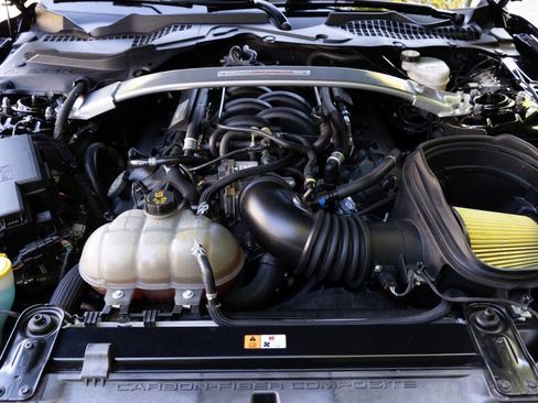 Used 2019 Ford Mustang Shelby GT350R w/ GT350R Equipment Group 920A image 41