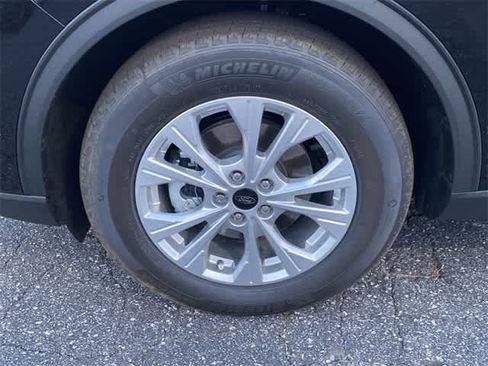 Used 2023 Ford Escape Active image 6
