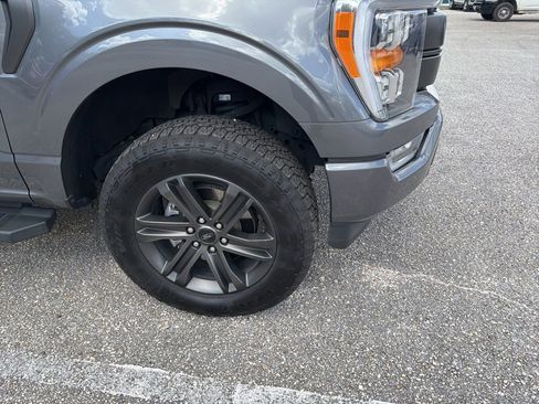 Used 2022 Ford F150 Lariat image 3