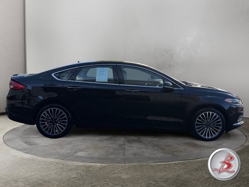 Used 2018 Ford Fusion Titanium AWD/4WD image 8