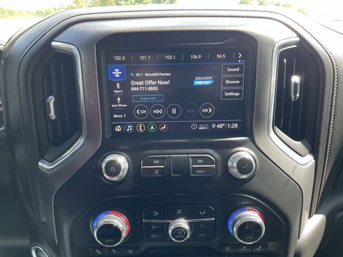 Used 2020 GMC Sierra 2500 Denali image 6